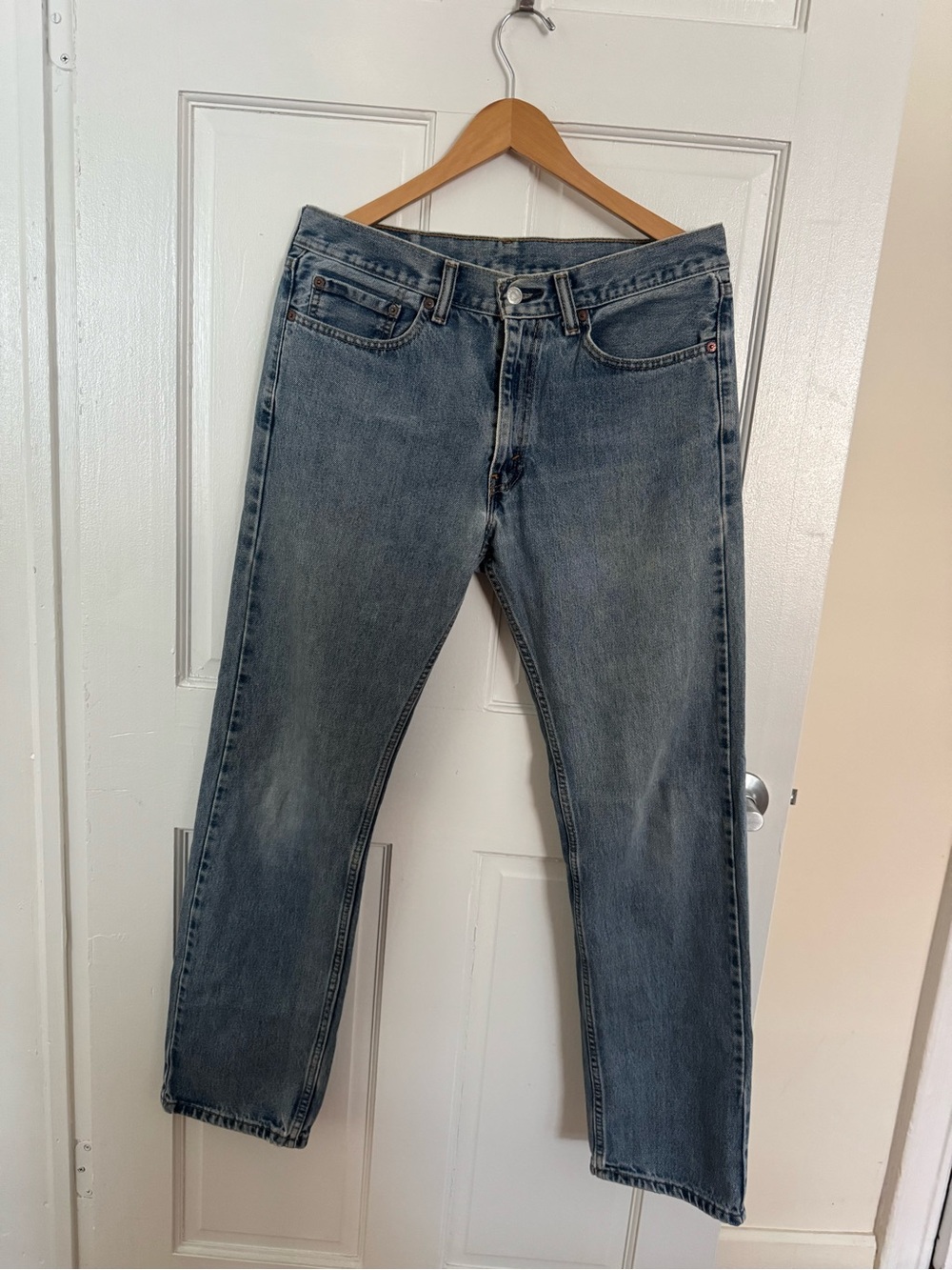 Levi's Straight Fit Mid-Blue Men's Jeans